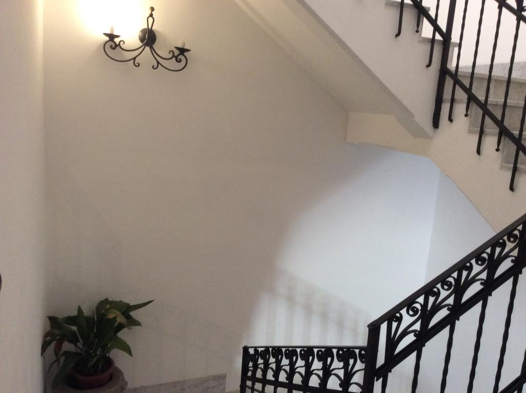 Sara Accommodation โตรเปอา ภายนอก รูปภาพ