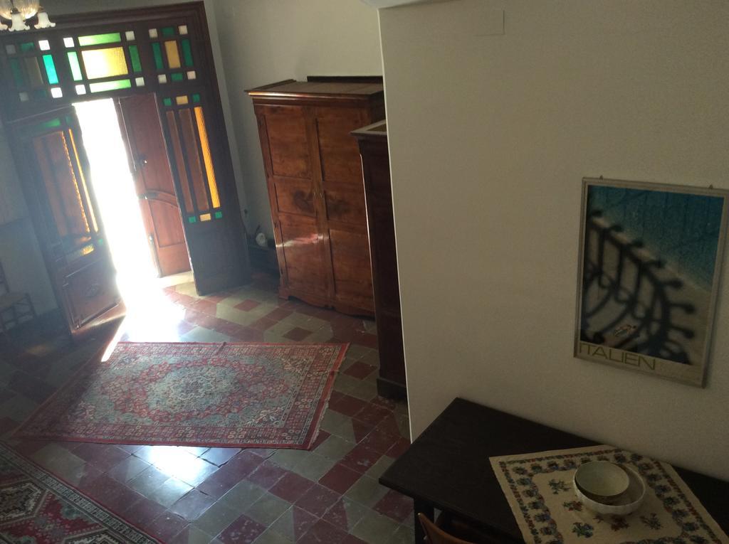 Sara Accommodation โตรเปอา ภายนอก รูปภาพ