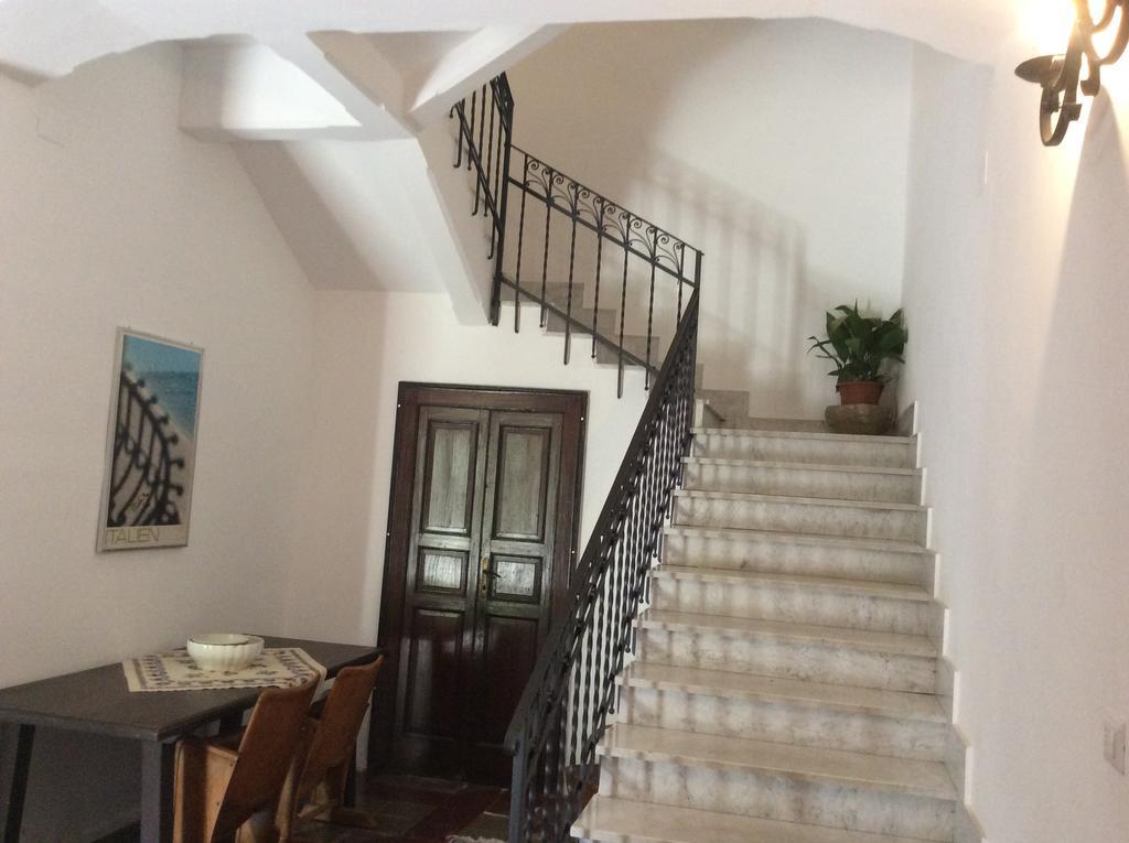 Sara Accommodation โตรเปอา ภายนอก รูปภาพ